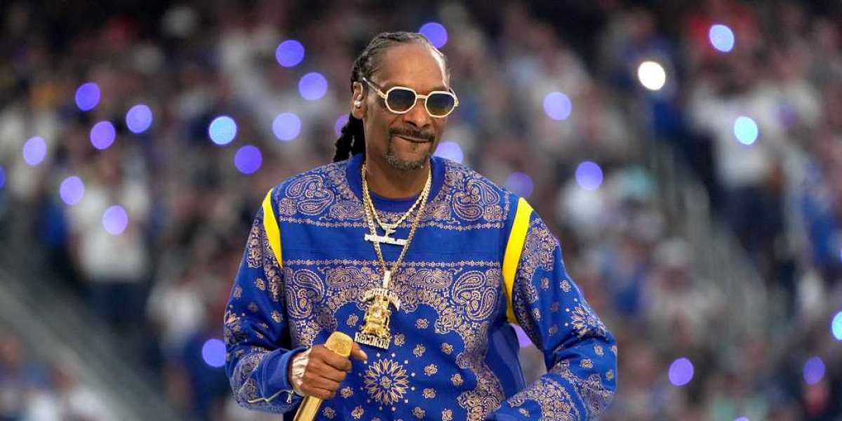 Snoop Dogg Reveals Death Row Records Will Be Hip-Hop’s First NFT Label